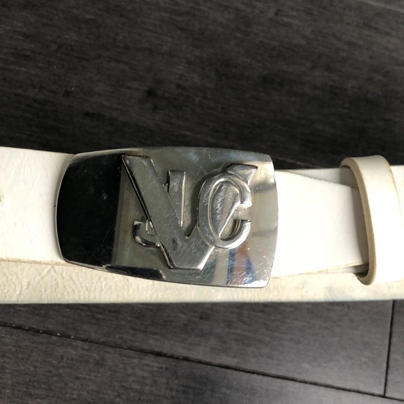 Versace White Leather Belt. Size size 80/95 - Picture 4 of 5